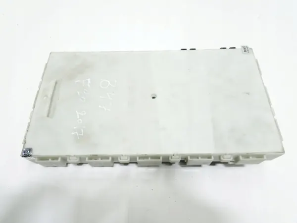 Módulo FEM usado OEM 6843898 para BMW image 3