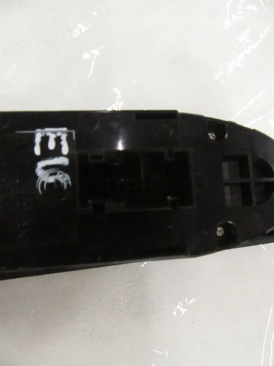 Linker Voor Spiegel Vouwschakelaar BMW E90 E91 image 9