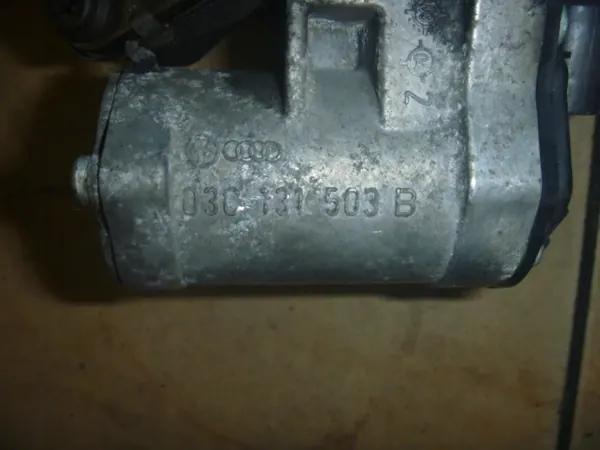 EGR-venttiili OEM 030131503B VW Polo Arosa 1.0:lle image 4