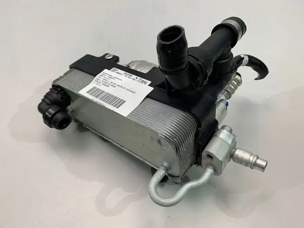 BMW OE 6842989 A/C-kondensaattori image 3