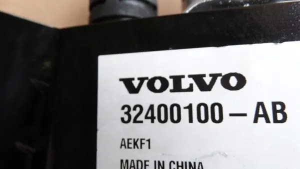 Volvo XC60 II Lift Webasto Electric Heater 32400100AB image 3