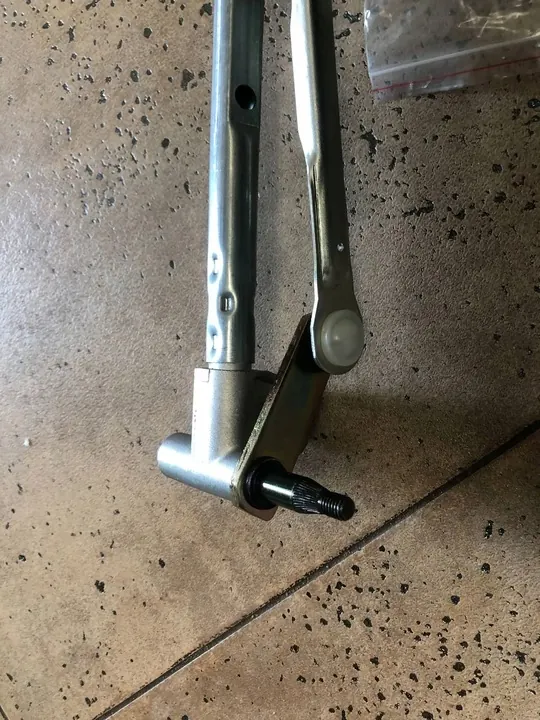 Pyyhkijän mekanismi Opel Vectra C image 8