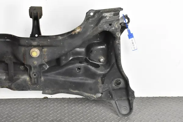 Châssis moteur 512010-D096 Toyota Yaris III P13 2019 image 8