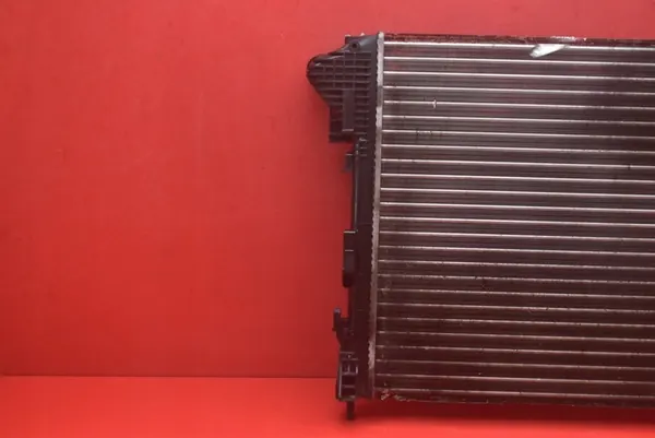 Thermotec D7R048TT Radiador, sistema de refrigeración del motor image 10