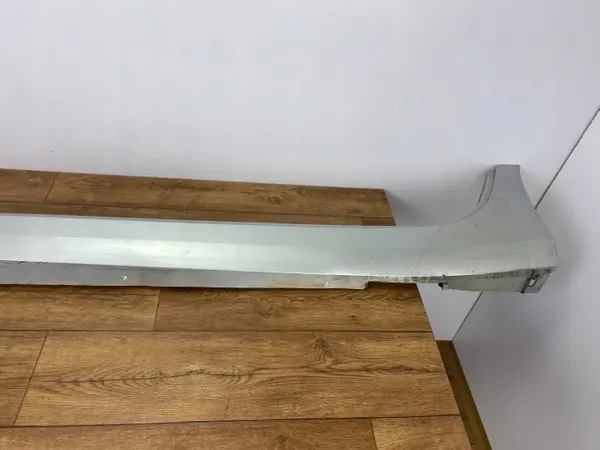 Protège-bas de seuil gauche OEM 2320481 Cadillac CTS III image 8