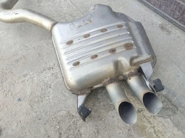 Mercedes S-luokka W222 350CDI Takapääntorvi OEM A2224900116 image 3