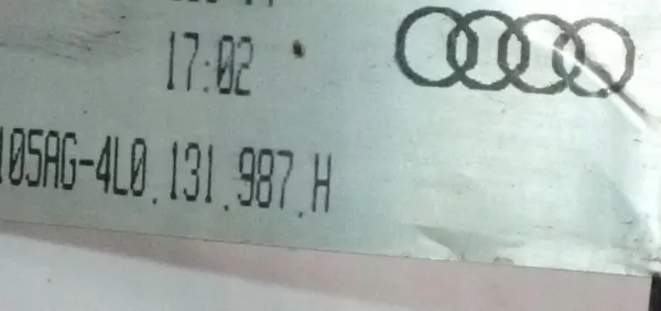 Begagnad Audi AdBlue-pumpslang OEM 4L0 131 987 H image 7
