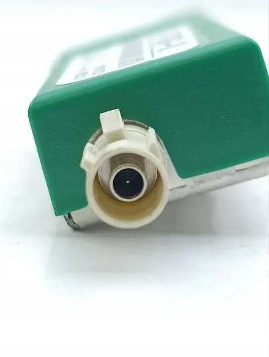 Amplificateur antenne Ford OEM JL1T-18C847-AB Occasion image 7