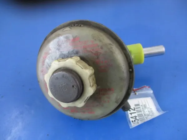 Bremsenpumpe OEM CADILAK-Bochnia-445412- + Behälter image 3