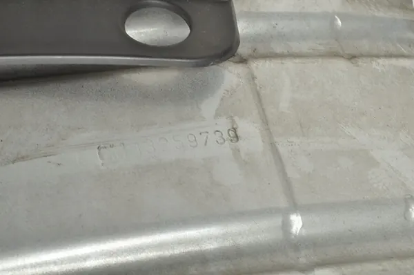 Etupuskuri OPEL ASTRA J 13259739 image 5