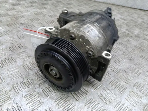 Compressore A/C Volkswagen 5K0820803B image 3