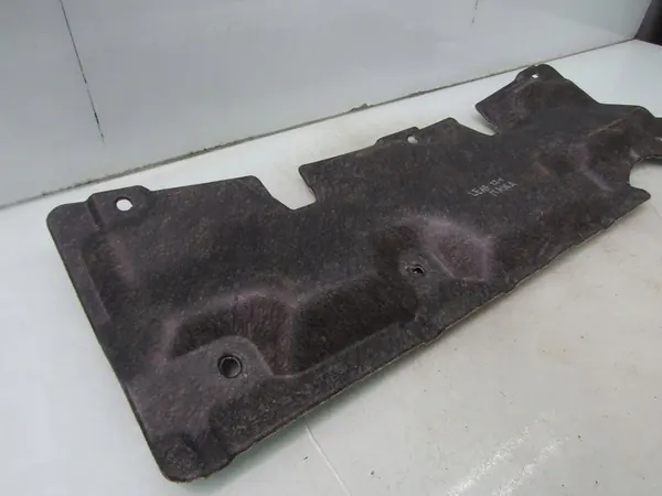 Isolamento do Capô LEAF II ZE1 image 4