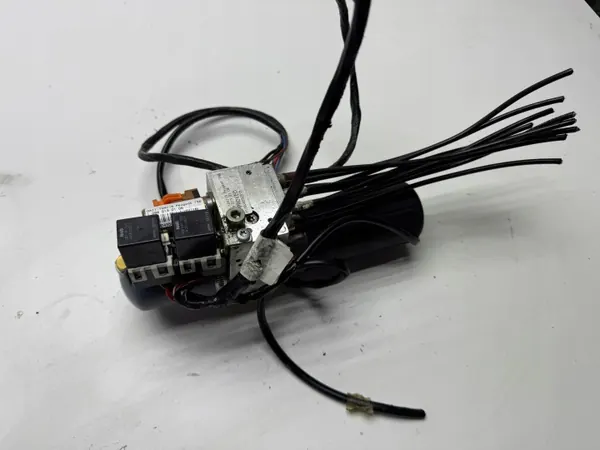 Gebrauchte Dachmotorpumpe OEM Peugeot 307 CC image 2