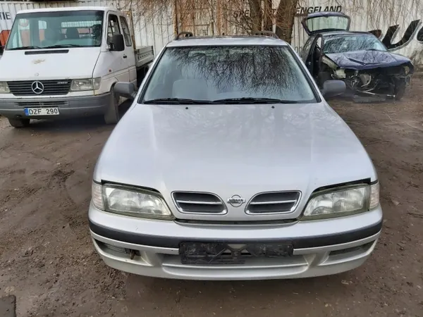 OEM 42f6 Pakoputken keräin Nissan Primera 2.0L image 5