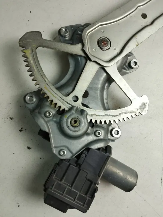 Lexus NX Handmatig raamregelaar voorportier OEM 8571078021 image 7