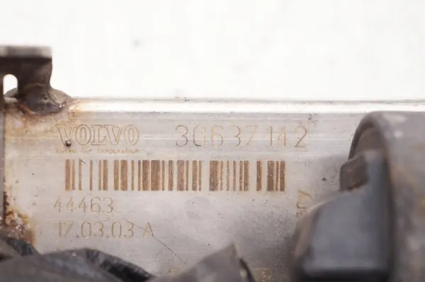 EGR-jäähdytin VOLVO V70 II S60 I 2.4 D image 8