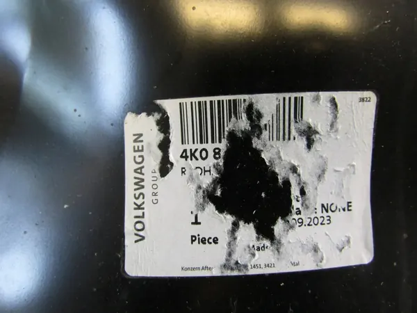 AUDI A6 C8 Front Left Wheel Arch OEM 4K0821171M image 6