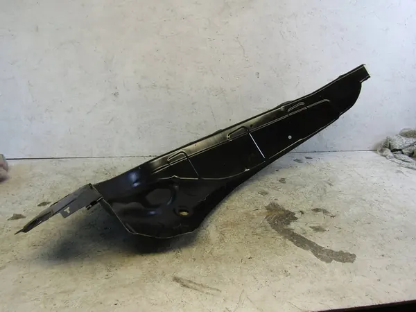AUDI A6 C8 Front Left Wheel Arch OEM 4K0821171M image 7