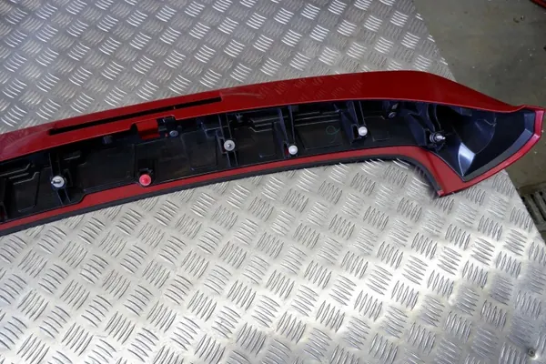 OEM 76085-42130 Bakluckespoiler för Toyota RAV4 image 4