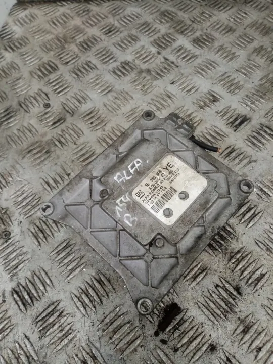 Module de contrôle moteur OEM 55555809 Alfa Romeo 159 image 3