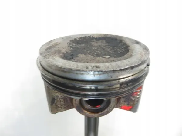 Pistón usado M1073726 para coches Honda image 5