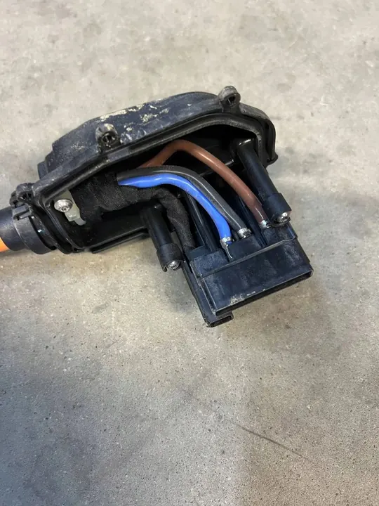 Cabo de alta tensão BMW iX 2024 7670083 image 3