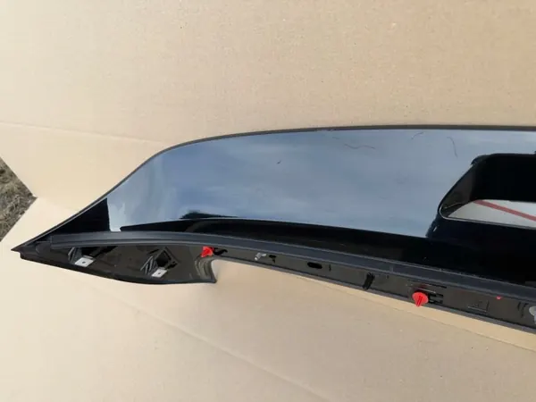 OEM 760827933D AS Takaspoileri VW Touareg III:lle image 9