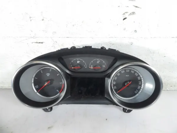 Opel Astra K 1.6CDTI Instrumentpanel 39097974 image 2