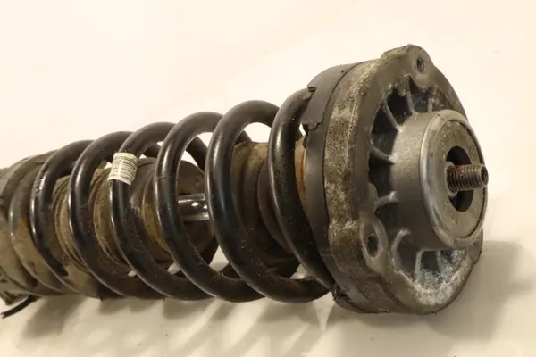 Voor rechter schokdemper OEM 685022-02 voor BMW 5 F07 image 5
