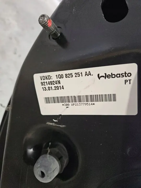 VW EOS Takskydd OEM 1Q0825251AA image 7