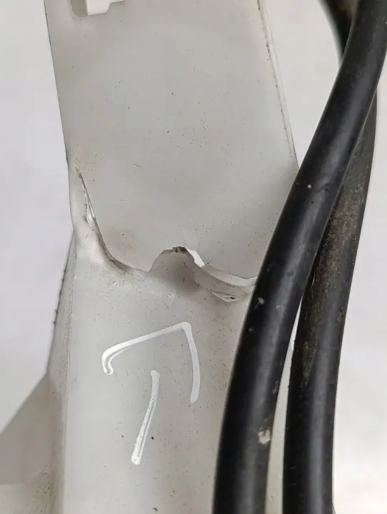 Scheibenwaschbehälter OEM 289104250R für Renault Captur image 5