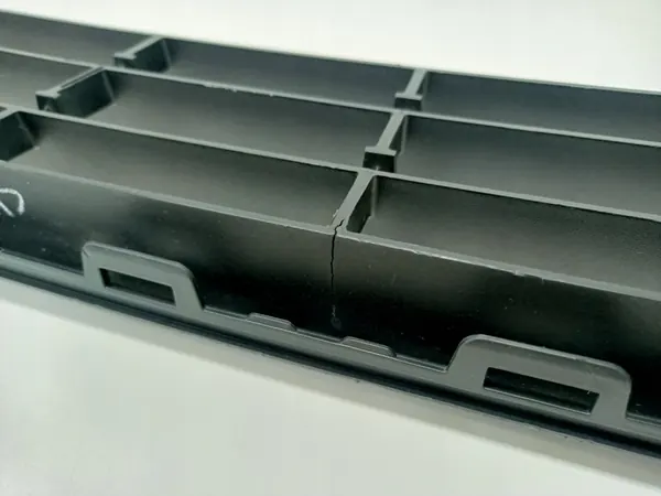 Griglia Paraurti Anteriore VW JETTA 6 Cromata 5C6853677A image 4