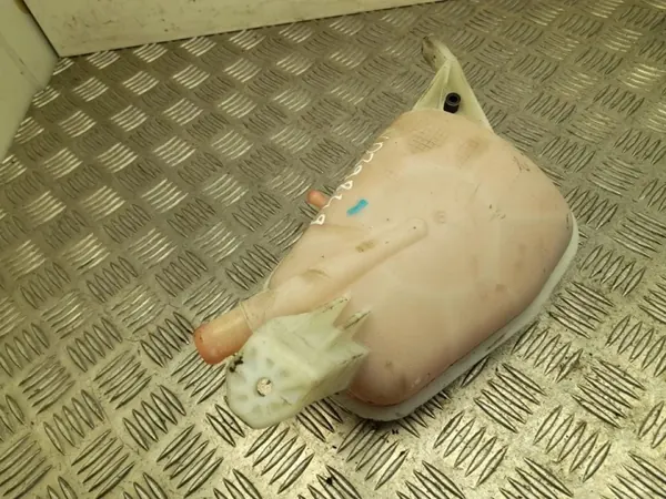 Hyundai Kona II kylvätskebalansbehållare OEM 25430AA000 image 3
