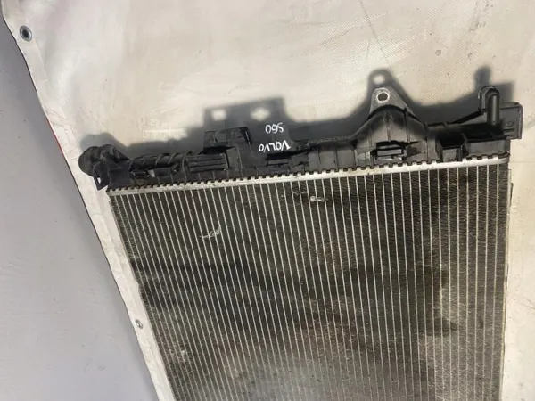 Jäähdytin Volvo S60 2 OEM 989315184728 (2010-2013) image 10