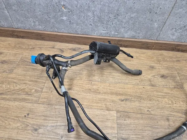 BMW 5 G30 Tuyau de Remplissage AdBlue 7377946 image 3