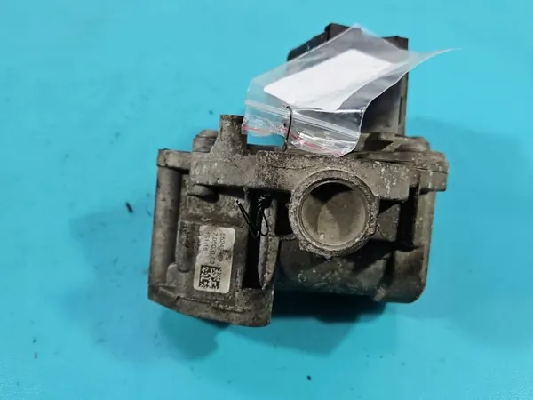 EGR-ventil OEM 55249869 för Opel Corsa E 1.3 CDTI image 4