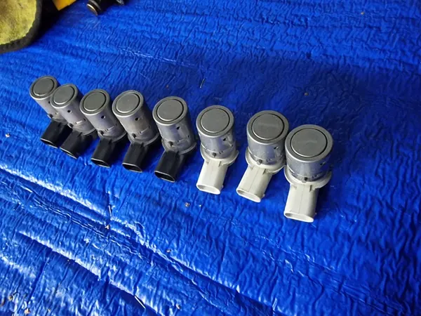 Mercedes W169 W245 W204 W212 PDC Sensor Vorne image 3