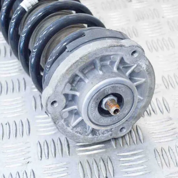 Höger främre stötdämpare BMW 5 F10 F11 2011 OEM ENAC43400 image 3