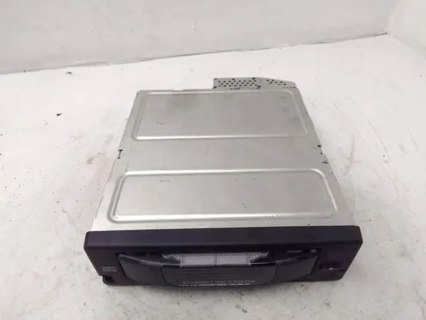 Mudador CD BMW 5 E60 OEM 9125240 - Usado image 2