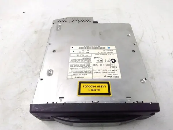 Mudador CD BMW 5 E60 OEM 9125240 - Usado image 3