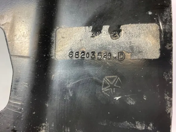 Dodge Durango 2016-2026 Protection Inférieure OEM image 3