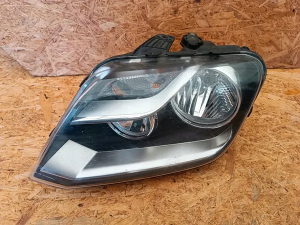 Vasen Etuvalaisin Volkswagen Amarok image 6