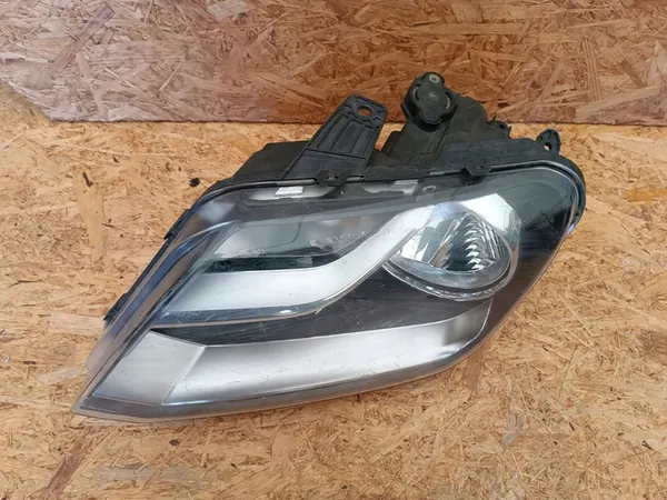 Vasen Etuvalaisin Volkswagen Amarok image 8