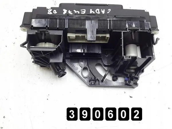 Module climatisation VW Caddy OEM 747310-00 image 3