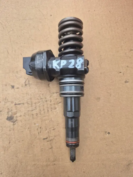 Inspuitpomp VW/AUDI/SKODA 1.9TDI OEM 038130073BN image 2
