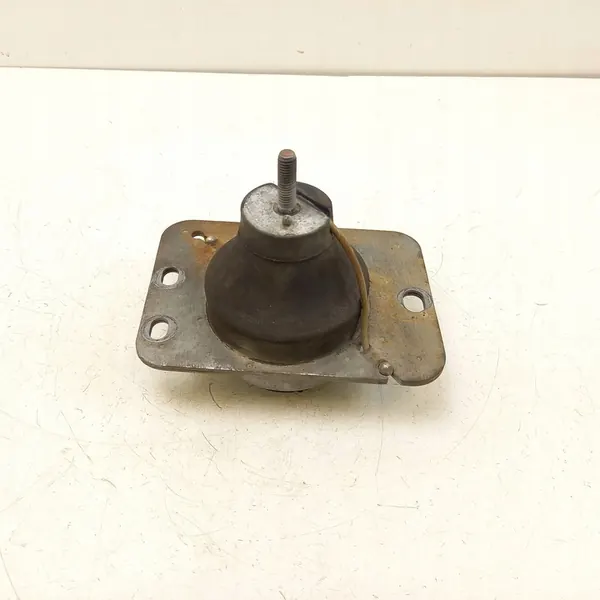 Nissan Primastar Engine Mount 8200411257 image 7