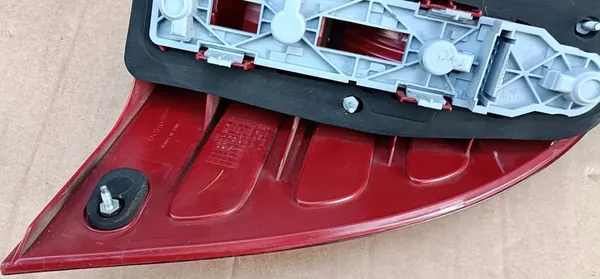 Linker Achterlicht Mercedes C-Klasse W203 Kombi Lift image 10