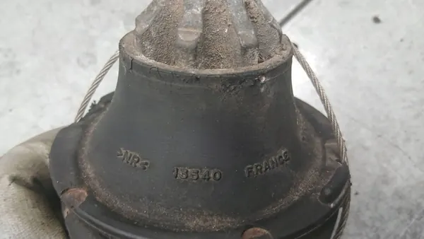 2005 Volvo V70 Engine Mount 13540 image 7