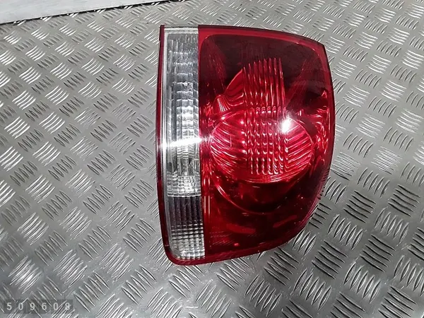 Luz trasera derecha VW TOUAREG 7L6945096K image 3