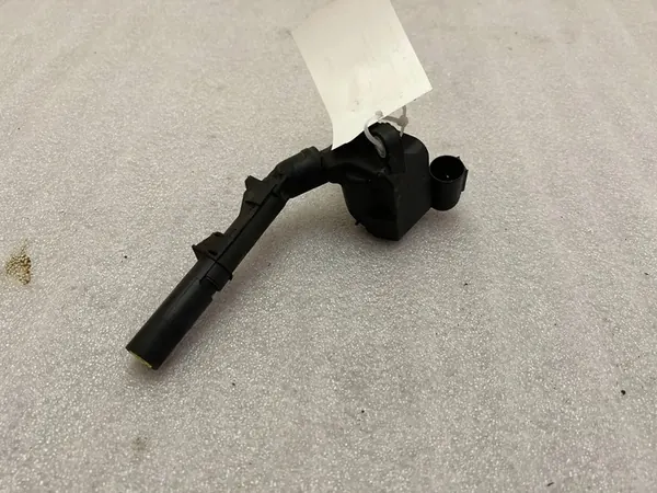 Mercedes-Benz GLE AMG 2017 Bobina de encendido A2769067900 image 2